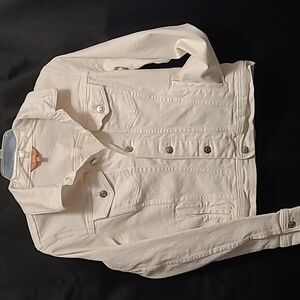 🤍IYLA WHITE DENIM JACKET SIZE SMALL